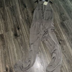 Olive pants jumper. Very cute, new with tags